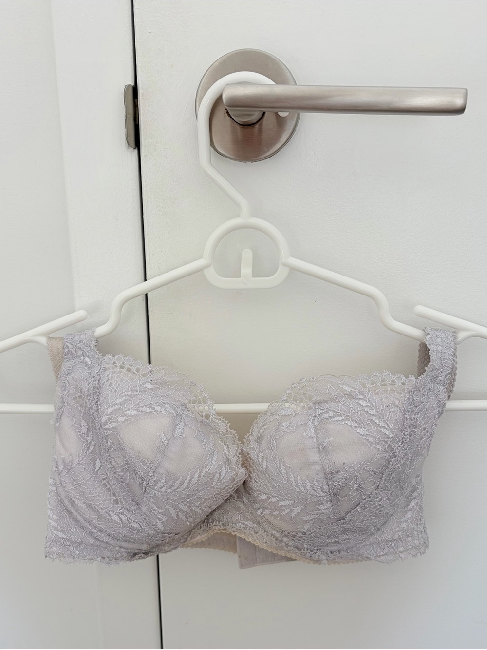 Bradelis New York Belle Push-Up Plunge Bra 70D (US 32D) / Silver Gray